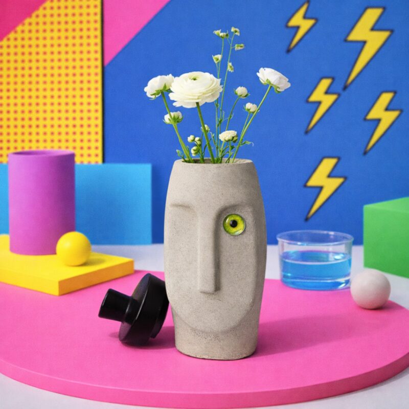 observer-handmade-face-vase-decocorn